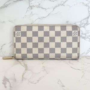 (SOLD) Louis Vuitton Zippy Wallet Damier Azur